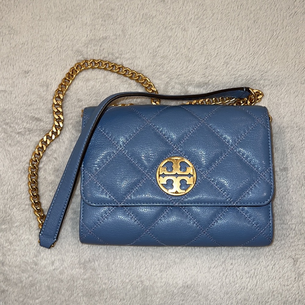 Tory Burch Crossbody Chain Wallet